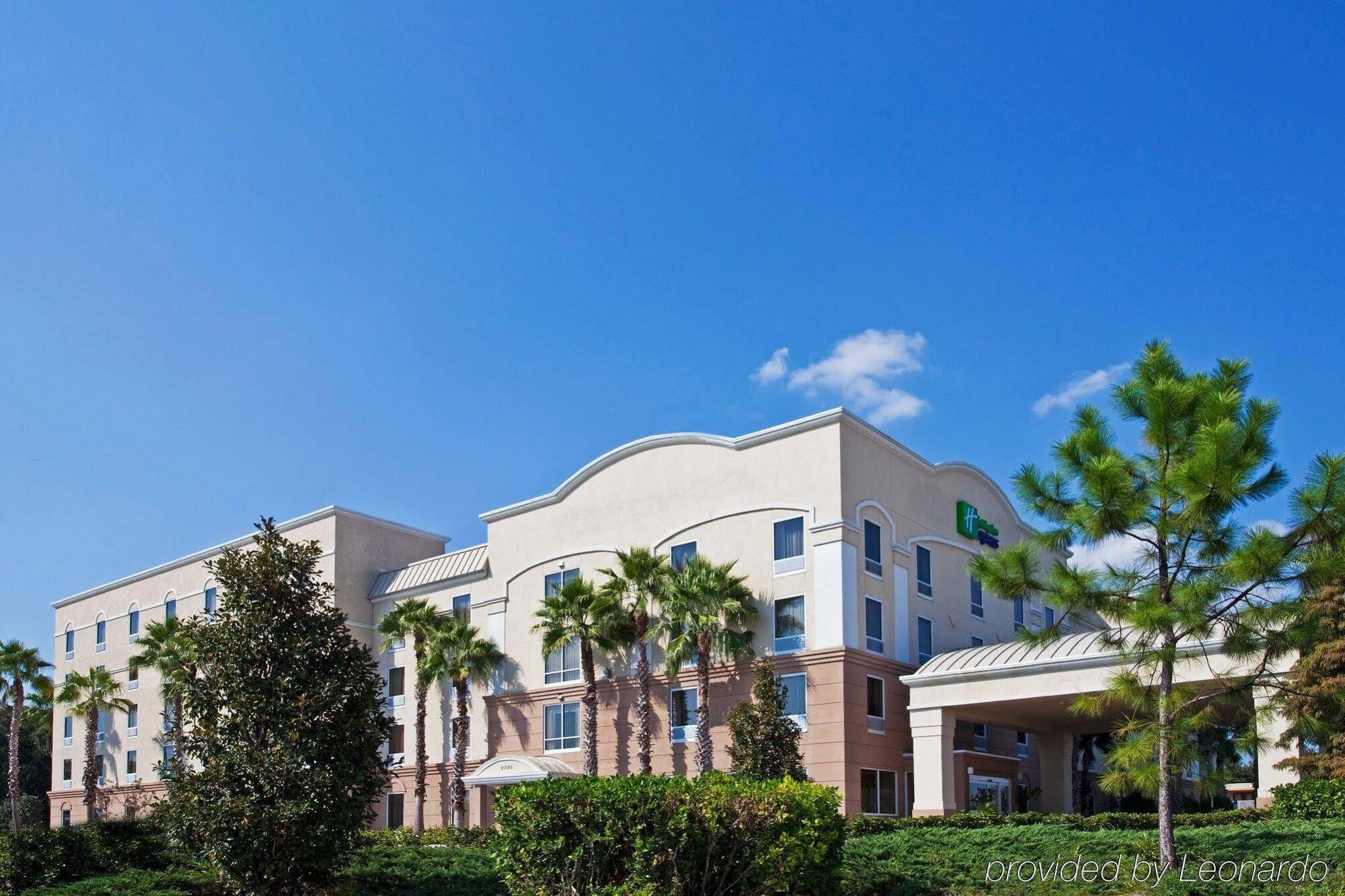Holiday Inn Express Hotel & Suites Clearwater Us 19 North By Ihg Exterior foto