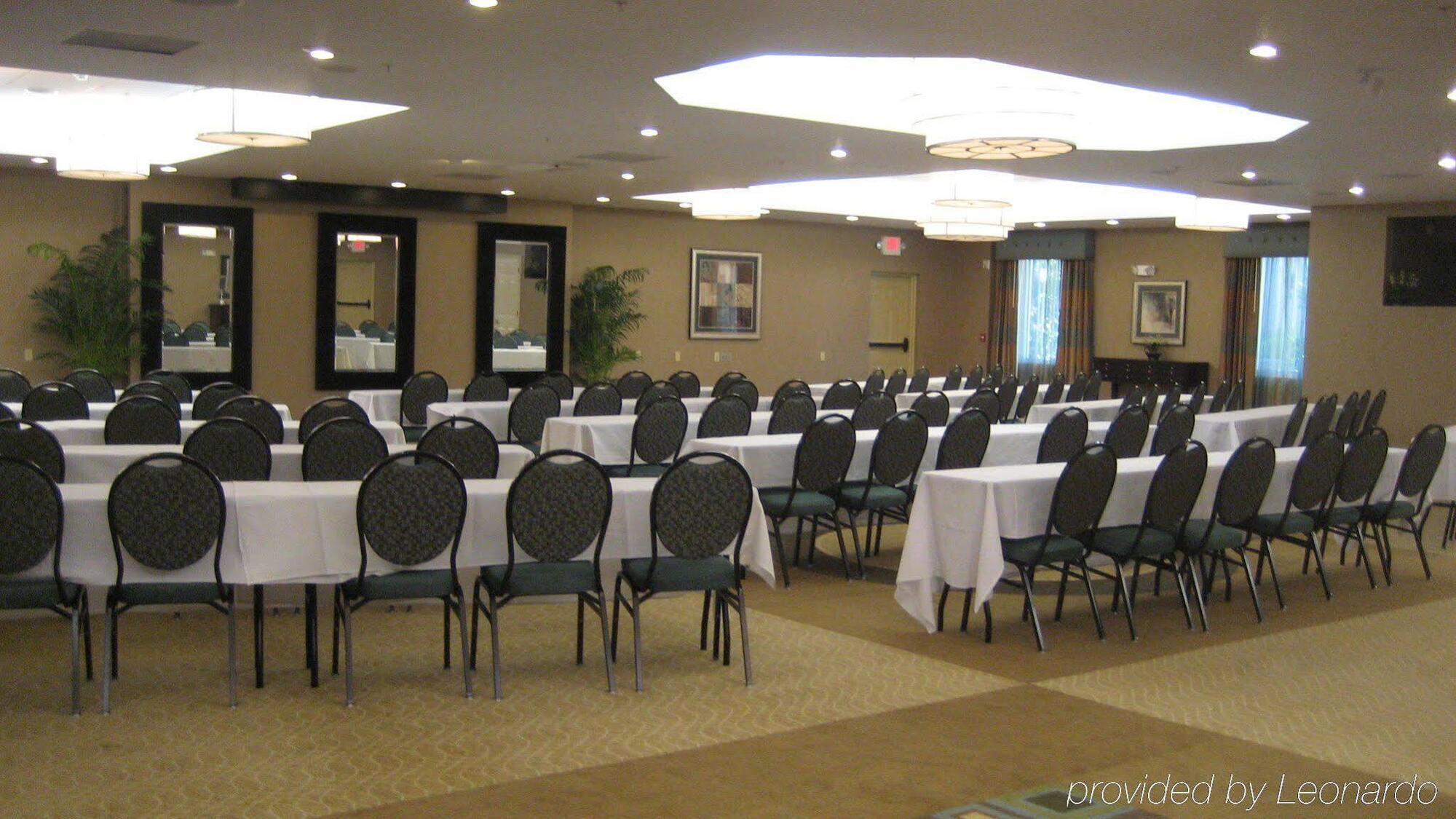 Holiday Inn Express Hotel & Suites Clearwater Us 19 North By Ihg Exterior foto